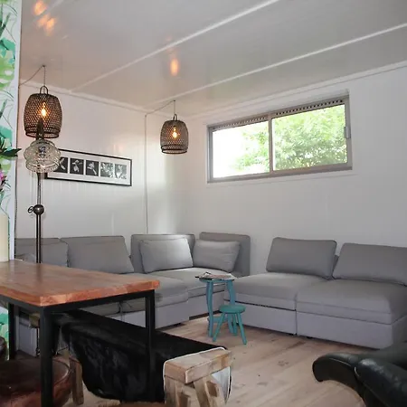 Cozy Holiday Home In Loosdrecht Near Lake Loosdrecht